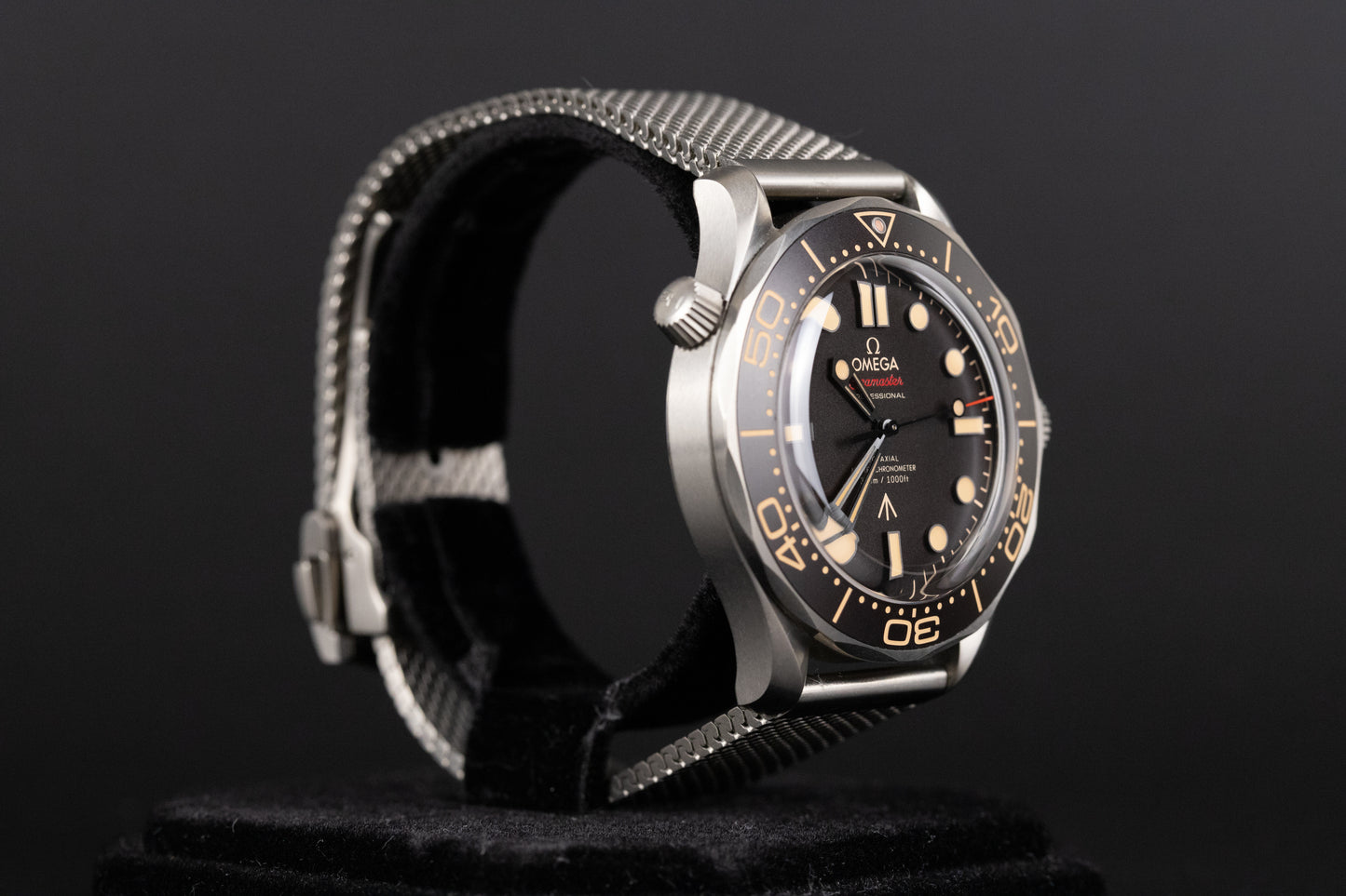 Omega 210.90.42.20.01.001 Seamaster 007 James Bond Edition