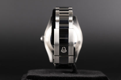 Rolex<br>116400GV Milgauss Blue Dial