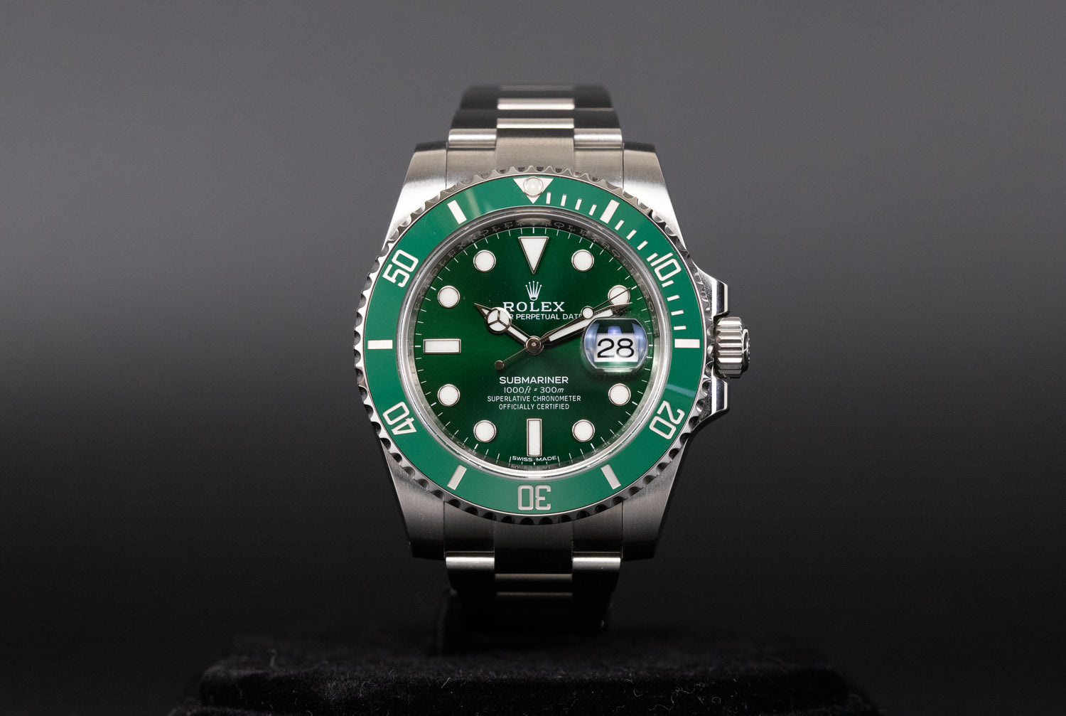 Rolex 116610LV Submariner 'Hulk'