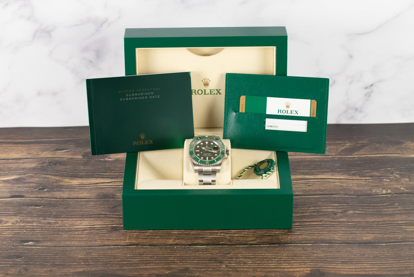Rolex 116610LV Submariner 'Hulk'