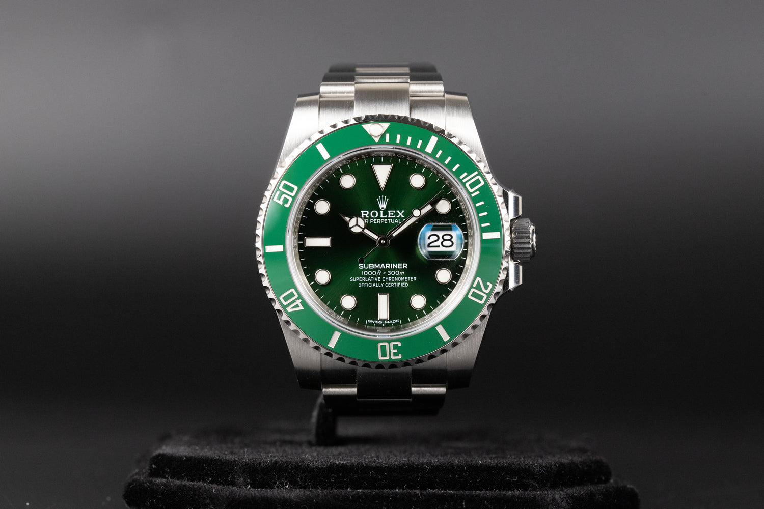 Rolex 116610LV Submariner 'Hulk'