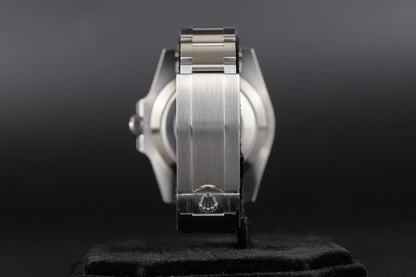 Rolex 116610LV Submariner 'Hulk'