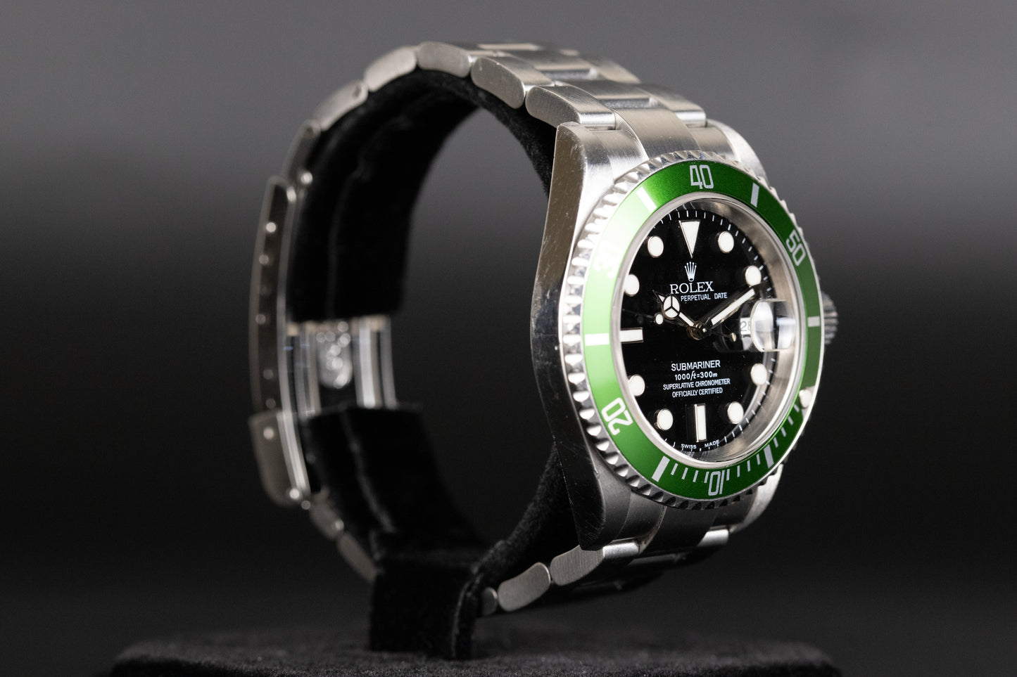 Rolex 16610LV Submariner 'Kermit' Flat Four