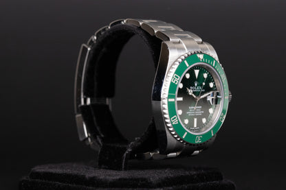 Rolex 116610LV Submariner 'Hulk'