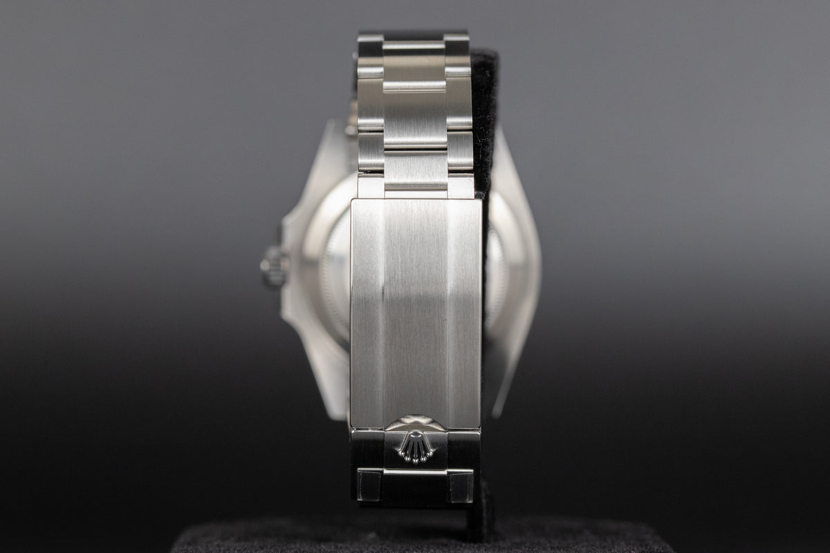 Rolex<br>126610LV Submariner 'Starbucks'