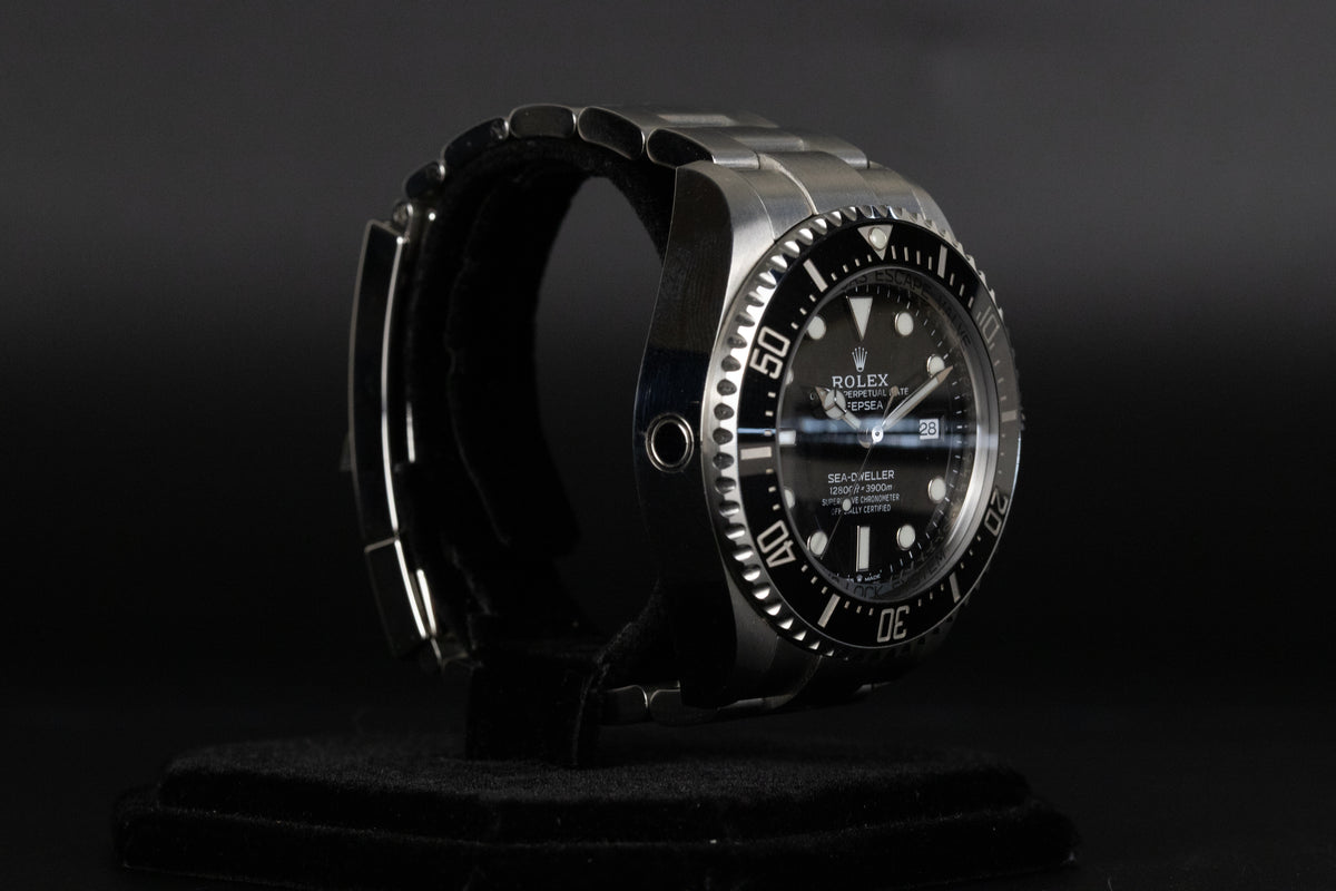 Rolex<br>126660 Deepsea Sea-Dweller Black Dial