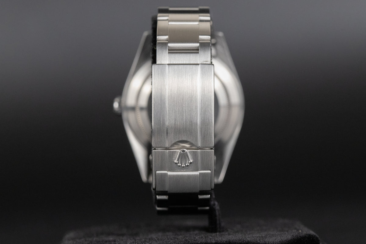 Rolex<br>214270 Explorer