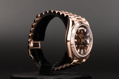 Rolex 228235 DayDate 40 Eisenkiesel Diamond Dial