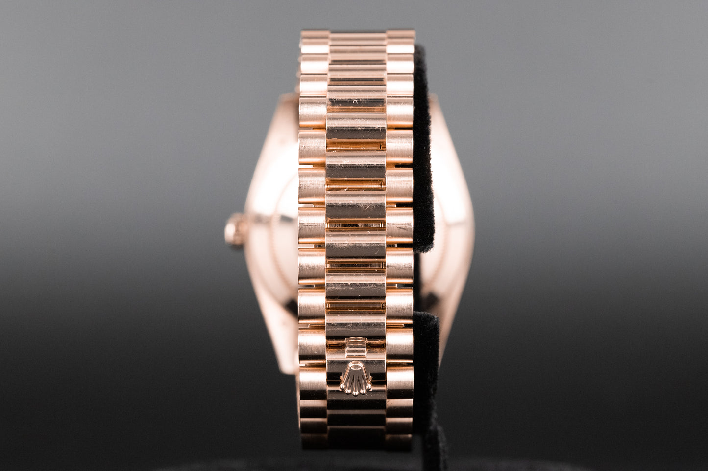 Rolex<br>228235 DayDate 40 Olive Green Dial