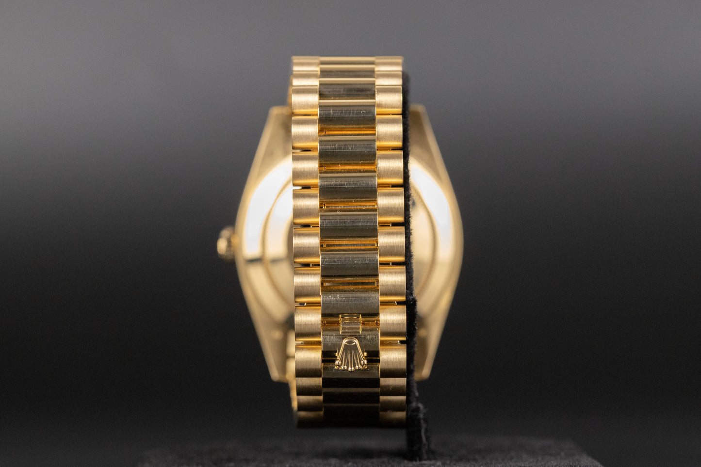 Rolex 228238 DayDate 40 Black Diagonal Motif Dial