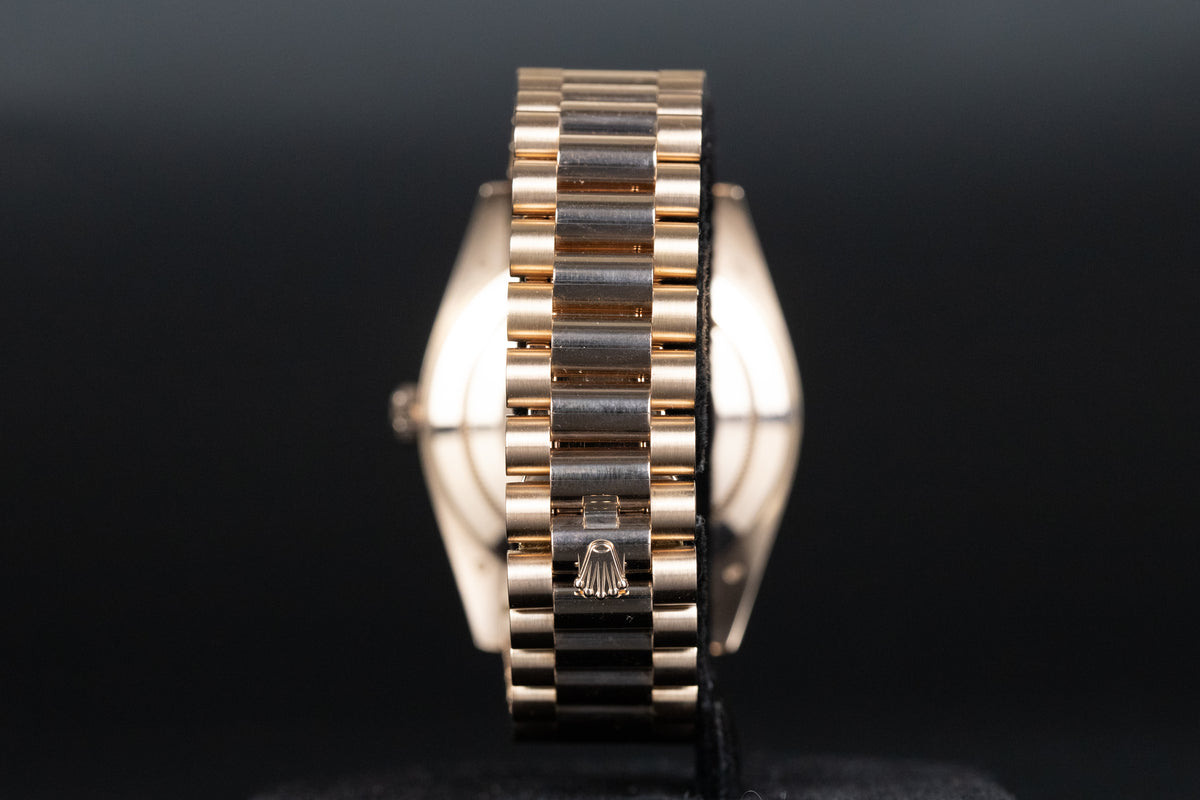 Rolex<br>228345RBR DayDate 40 Rose Gold Baguette Diamond Dial Diamond Bezel