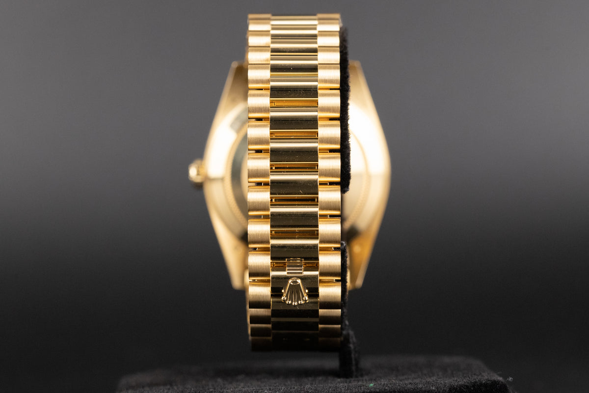Rolex228348RBR DayDate 40 Baguette Diamond Onyx Dial Diamond Bezel ...