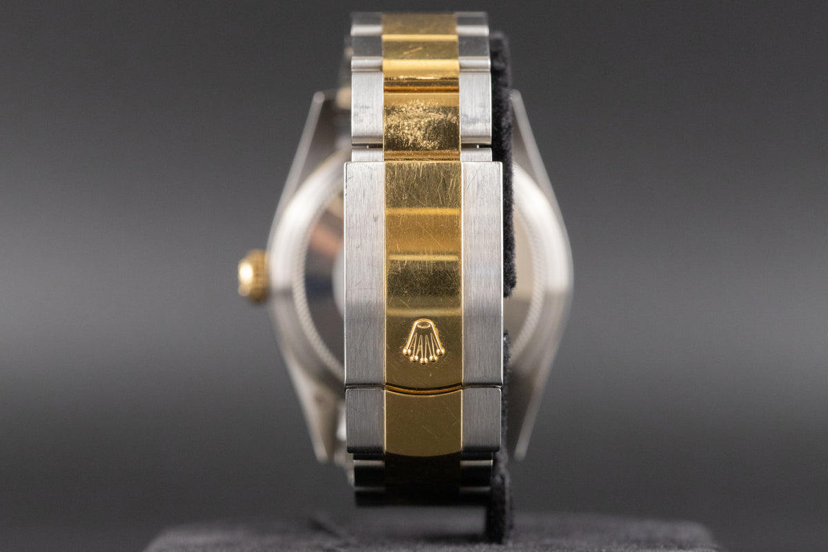 Rolex<br>326933 Sky-Dweller SS/18k White Dial