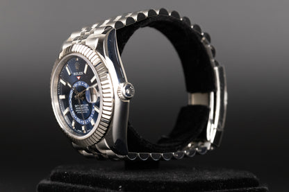 Rolex<br>326934 Sky-Dweller Blue Dial