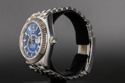 Rolex<br>326934 Sky-Dweller Blue Dial