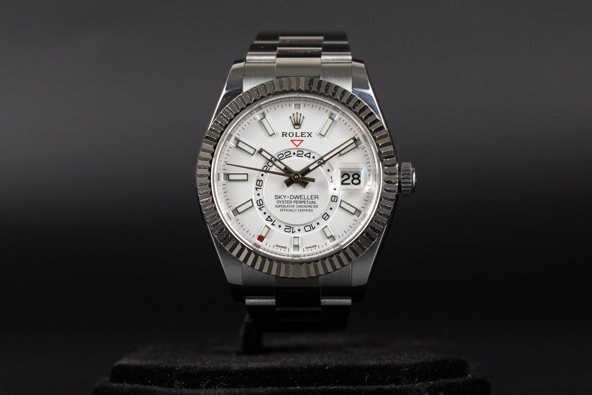 Rolex<br>326934 Sky-Dweller White Dial