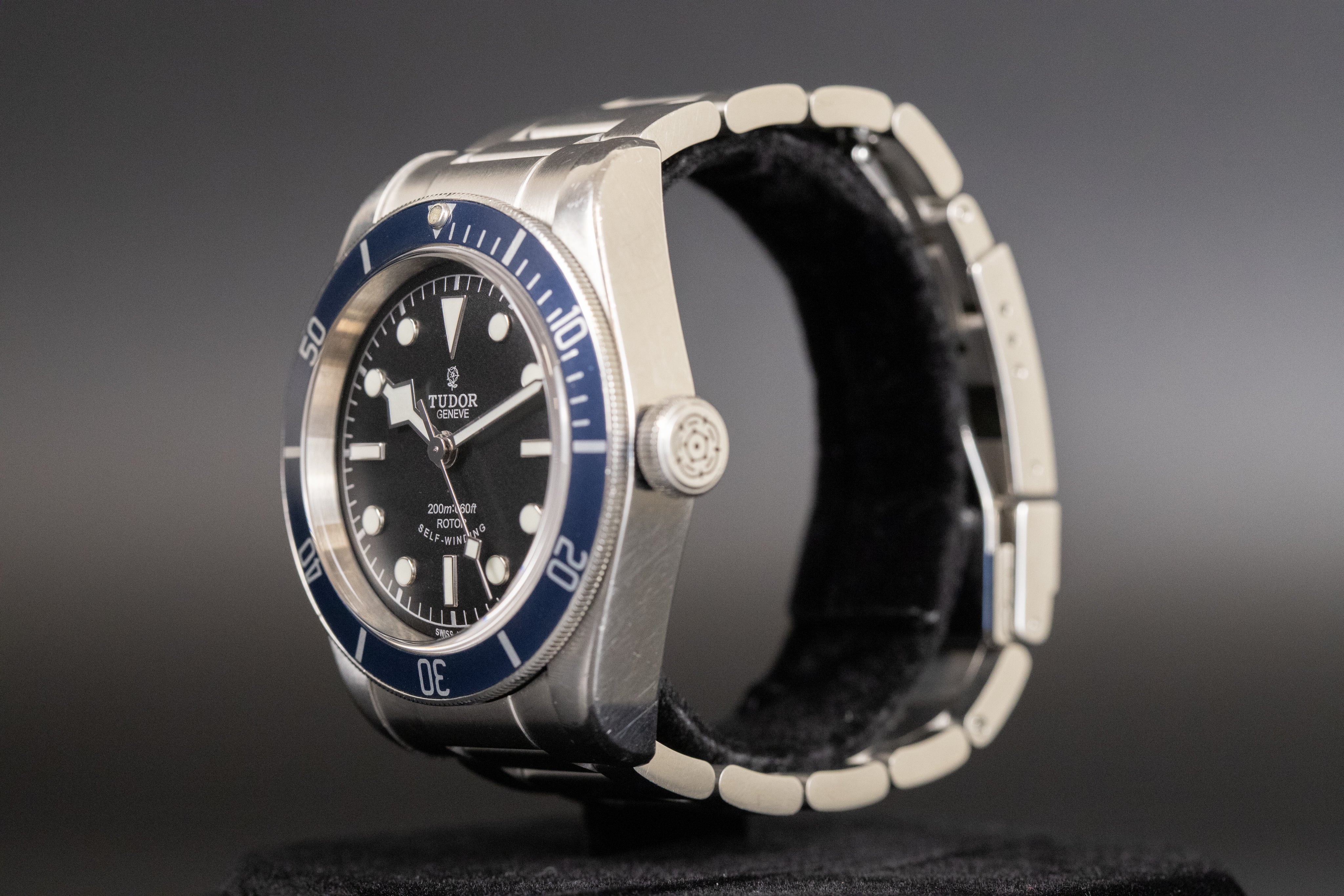 Tudor79220B Black Bay Blue Rose