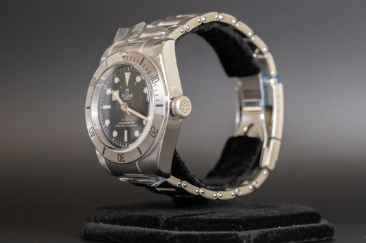 Tudor<br>M79730 Black Bay Steel